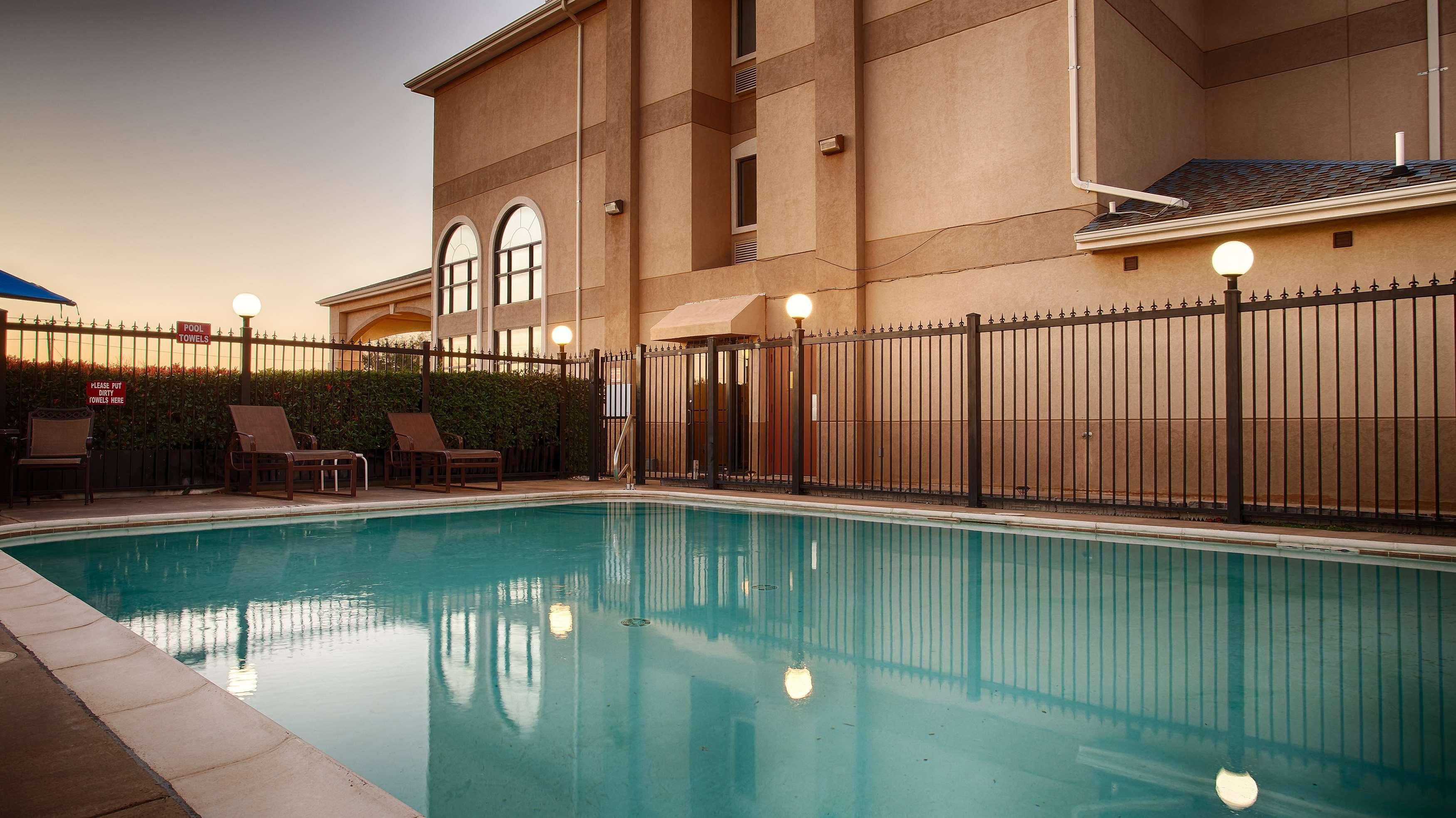 Best Western Plus Graham Inn Екстериор снимка